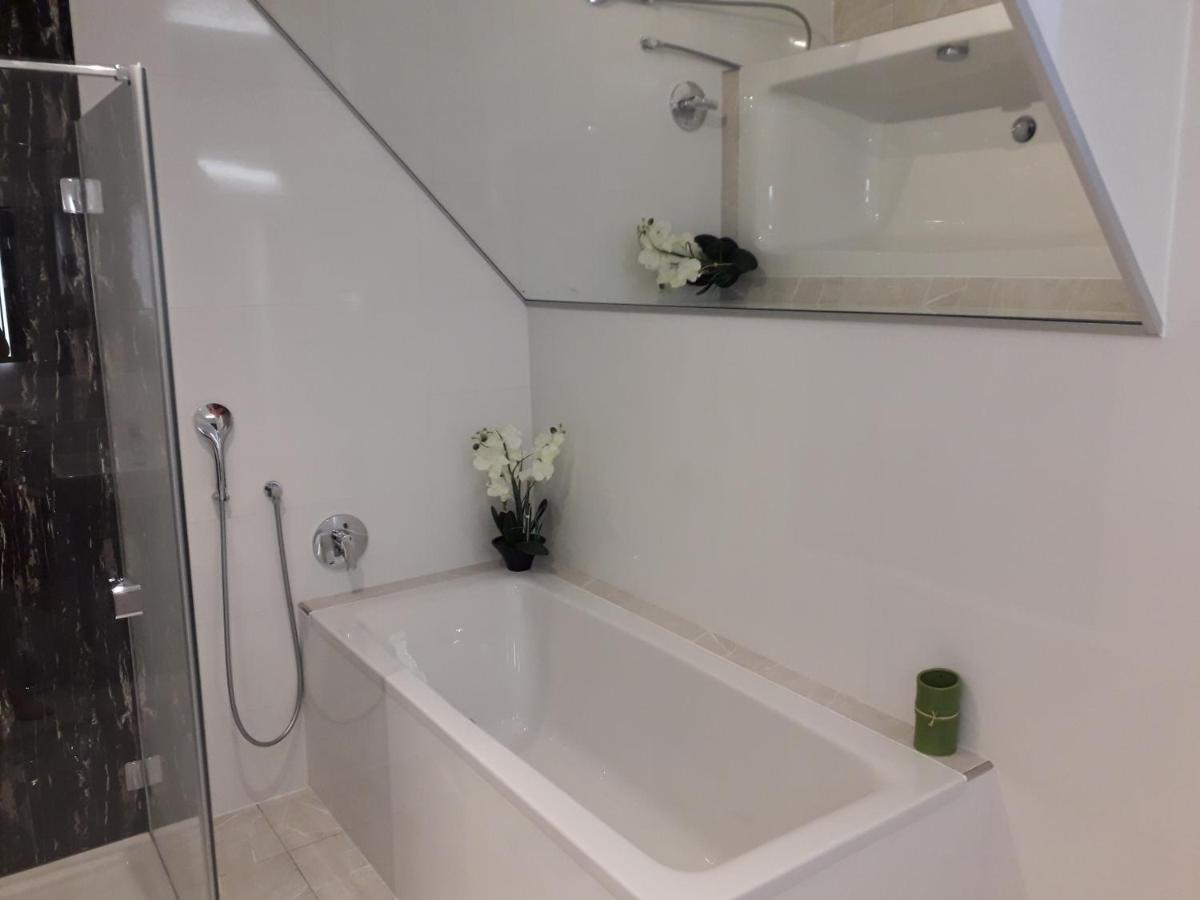 Apartment Top 3 Mit 4 Betten Bestrooms Eu 슈타이어 외부 사진